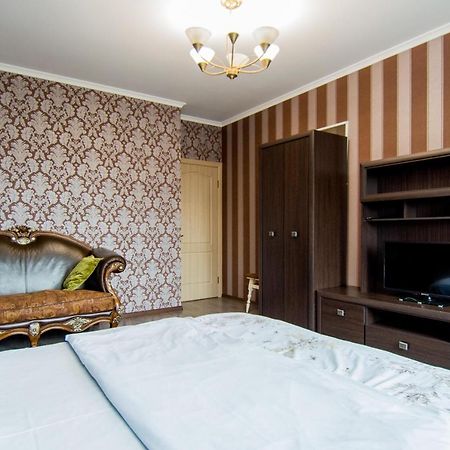 Best Apartments In Deribasovskaya โอเดสซา ภายนอก รูปภาพ