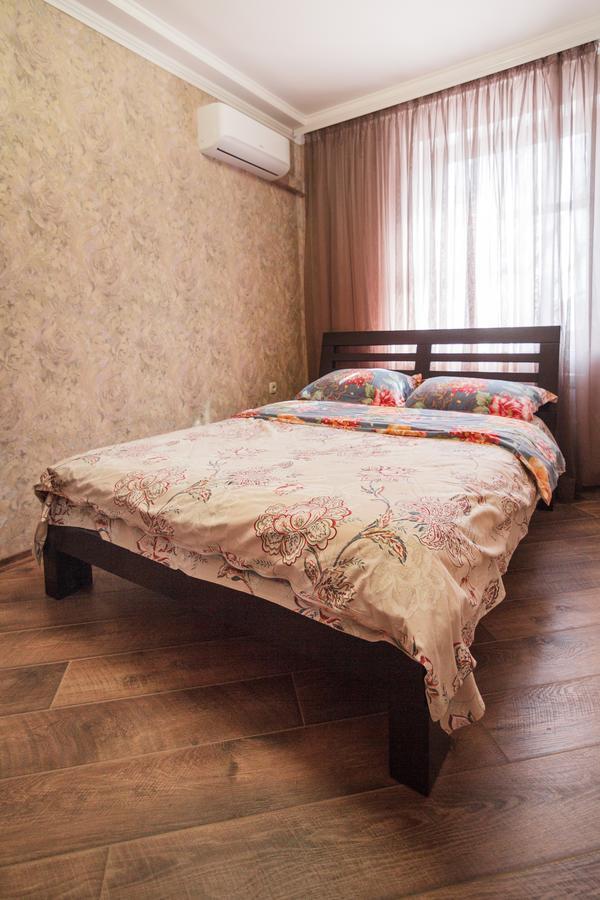 Best Apartments In Deribasovskaya โอเดสซา ภายนอก รูปภาพ